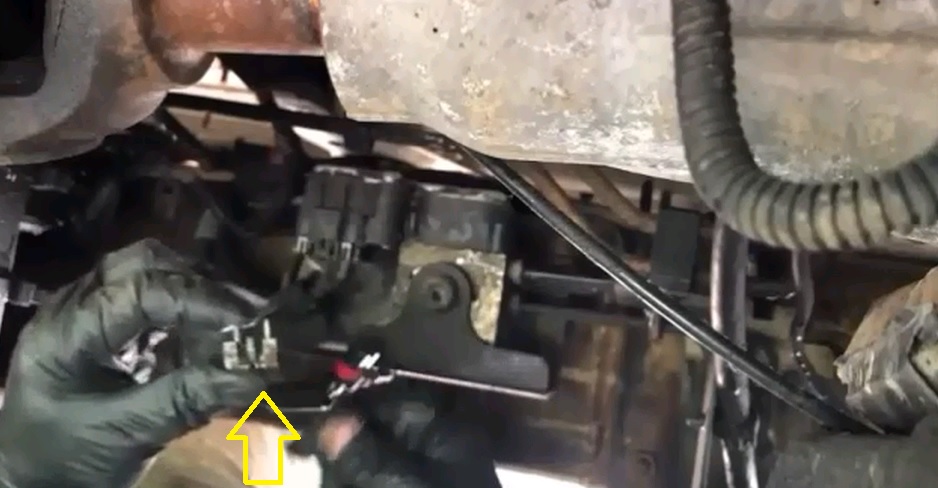 Chevy Express-ABS Light On- Issue Fixed!-ABS Module Replacement ...